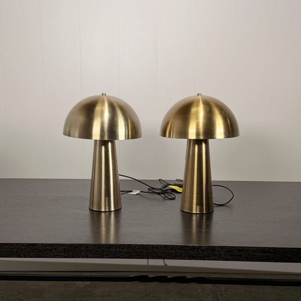 1970s Italian Style Lamps, Set of Two @ REHAUS
