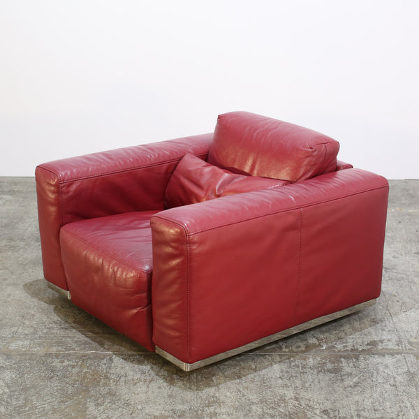 Kesterport Red Leather Armchair