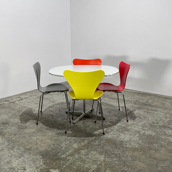 Series 7 Dining Chairs by Fritz Hansen, Set of Four