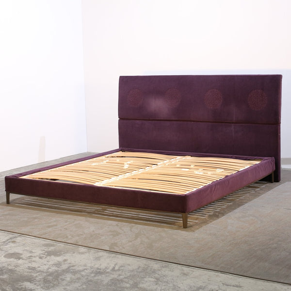 B&B Italia Lucrezia Bed & Erik Headboard by Antonio Citterio @ REHAUS
