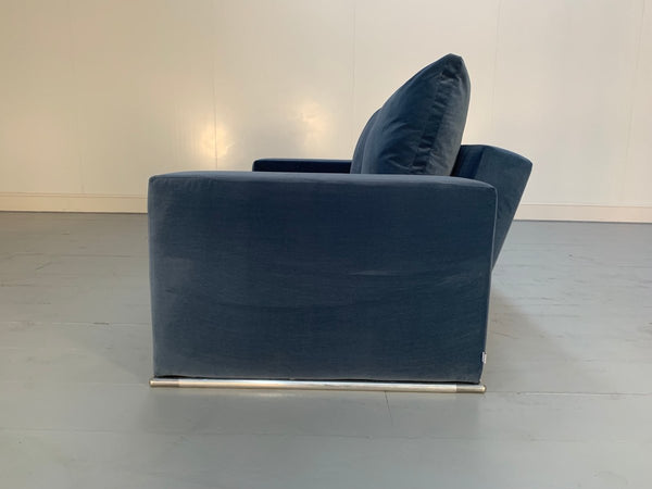 B&B Italia Marcel 2.5 - Seat Sofa - In Blue Velvet @ REHAUS