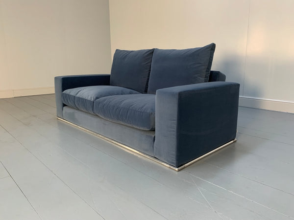 B&B Italia Marcel 2.5 - Seat Sofa - In Blue Velvet @ REHAUS