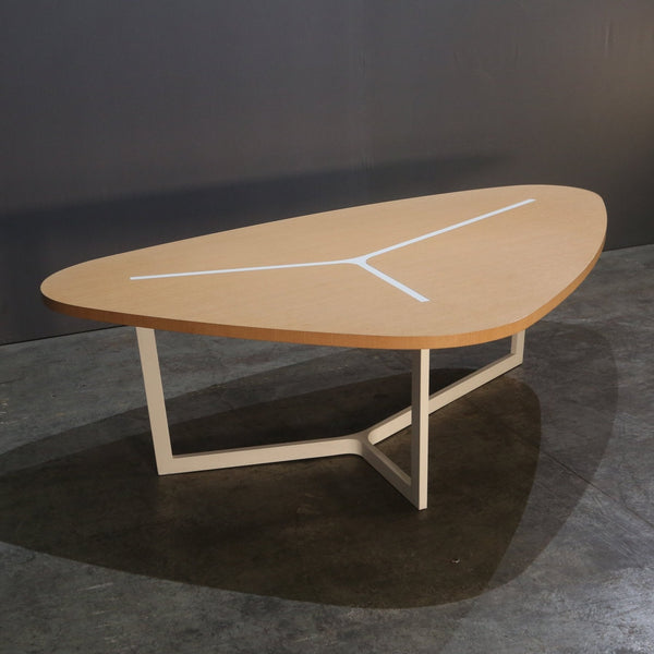 B&B Italia Seven Dining Table @ REHAUS