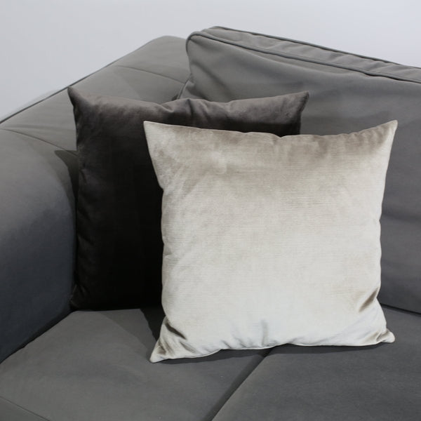 BoConcept Amsterdam Sofa by Henrik Pedersen @ REHAUS