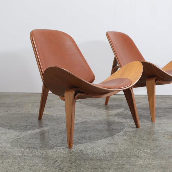Carl Hansen CH07 Shell Chairs, Set of Two @ REHAUS
