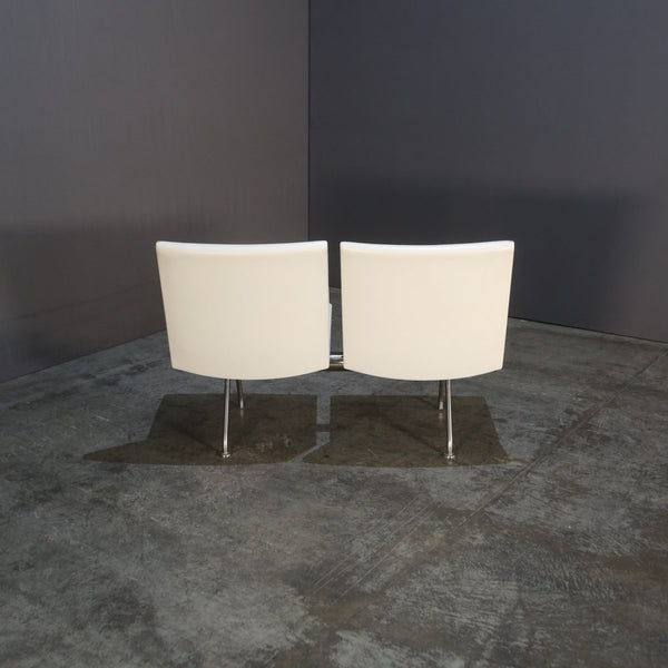Carl Hansen & Son CH402 Two - Seater Kastrup Sofa by Hans Wegner @ REHAUS