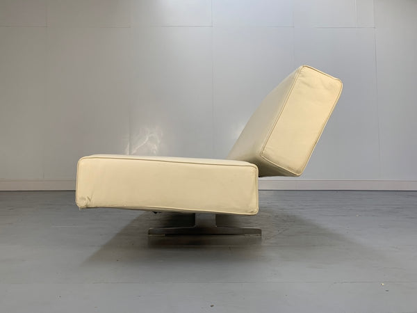 Cassina Aspen Sofa - In Ivory Pelle Leather @ REHAUS