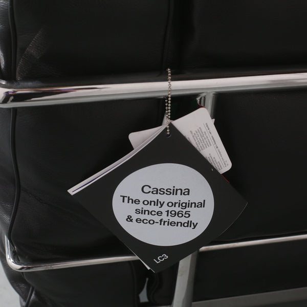 Cassina LC3 Armchair, Set of Two @ REHAUS