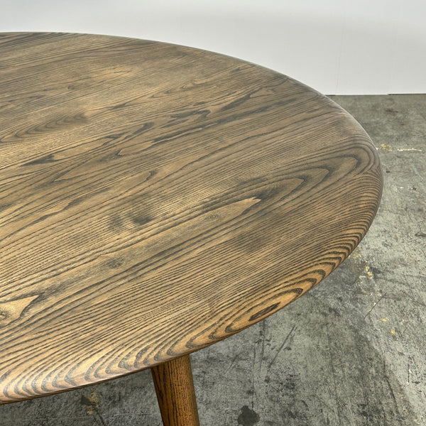 De La Espada Solo Round Table by Neri&Hu @ REHAUS