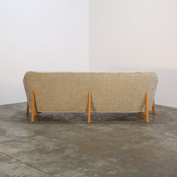 De Padova Pilotis Sofa by Philippe Nigro @ REHAUS