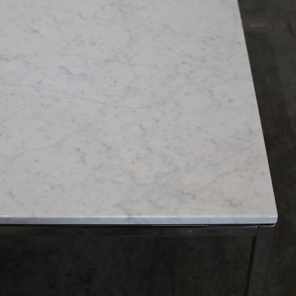 Florence Knoll Dining Table with Marble Top @ REHAUS