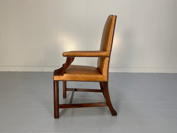 George Smith Gainsborough Unbuttoned Carver Armchair - In Tan - Brown Leather @ REHAUS