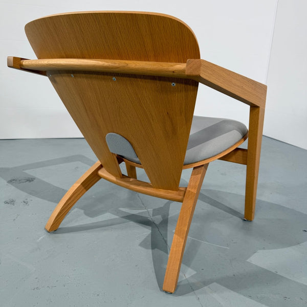 Getama 460 Butterfly Chairs by Hans Wegner, Set of Two @ REHAUS