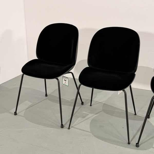 GUBI BEETLE CHAIR VELVET, SET OF SIX @ REHAUS