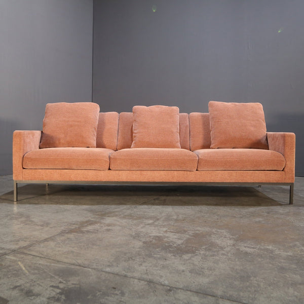 Knoll Dusky Pink Fabric Relax Sofa by Florence Knoll @ REHAUS