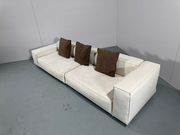 Living Divani NeoWall Sofa by Piero Lissoni @ REHAUS