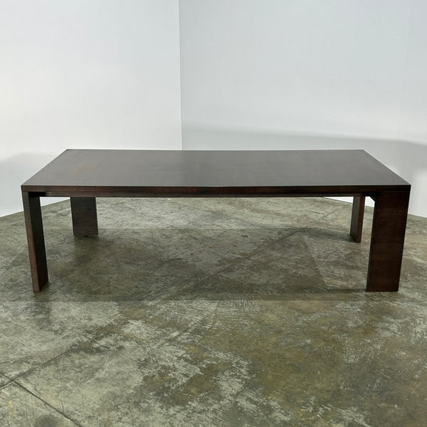 Maxalto Apta Dining Table by Antonio Citterio @ REHAUS