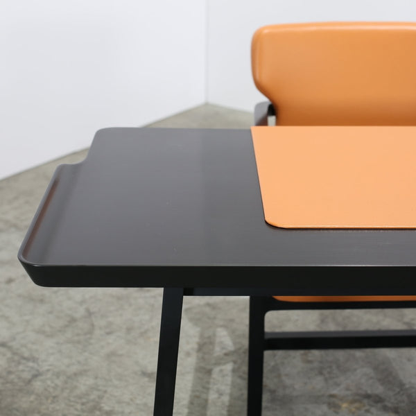 Maxalto Recipio Writing Desk and Chair by Antonio Citterio @ REHAUS