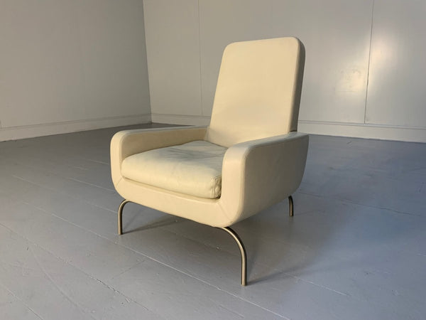 Minotti Dubuffet Armchair - in Cream Pelle Leather @ REHAUS