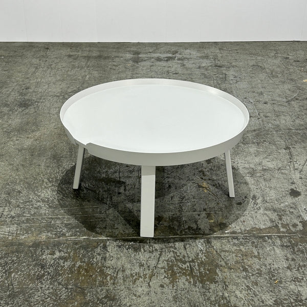 Muuto Grey Around Coffee Table by Thomas Bentzen @ REHAUS
