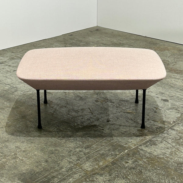 Muuto Pink Oslo Pouf @ REHAUS