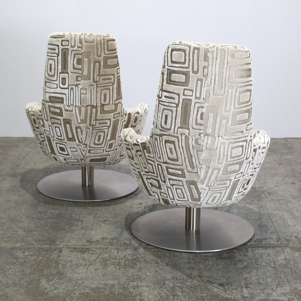 Natuzzi Bond Armchairs, Set of Two @ REHAUS