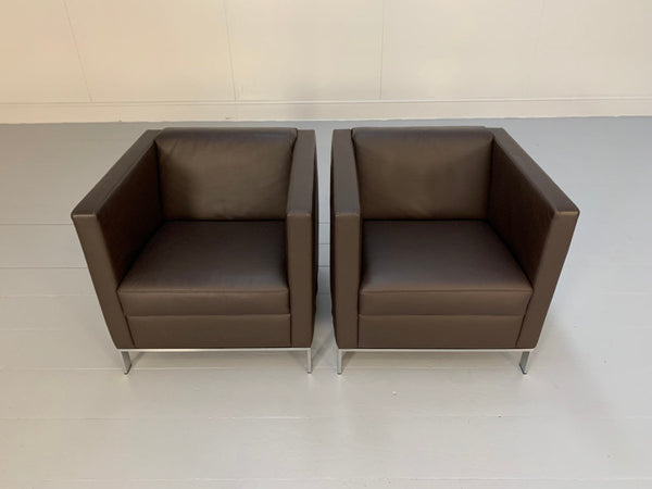 Pair of Walter Knoll Foster 500.10 Armchairs - In Dark - Brown Leather @ REHAUS