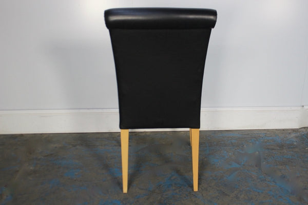 Poltrona Frau Vittoria Dining Chairs in Black Pelle Frau Leather, Set of 12 @ REHAUS