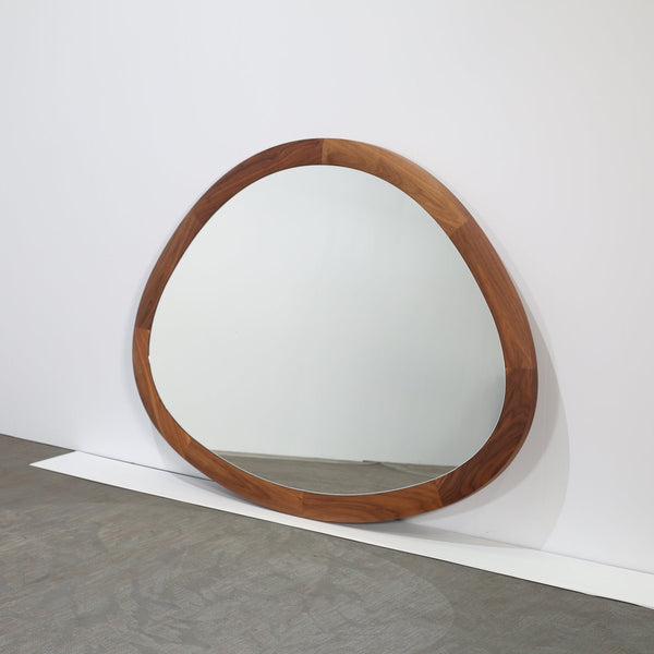 Porada Giolo Mirror by Emanuela Garbin & Mario Dell’Orto @ REHAUS