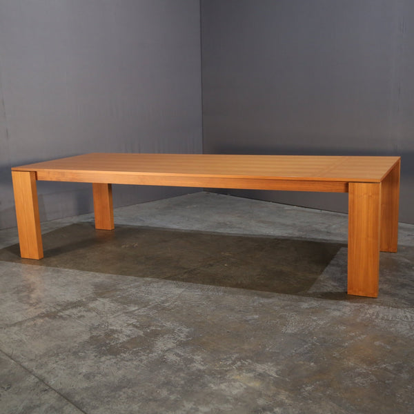 Porada Kevin Extending Dining Table by O. Moon @ REHAUS