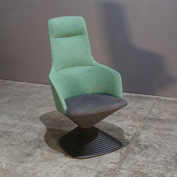 Tom Dixon Green Pivot Chair @ REHAUS