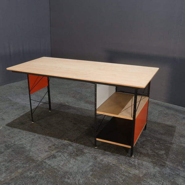 Vitra EDU Desk by Charles & Ray Eames @ REHAUS