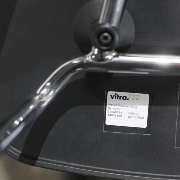 Vitra Hal Bar Stool Medium in Basic Dark, Set of Two @ REHAUS
