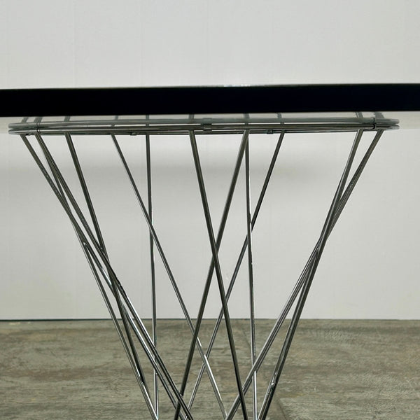Vitra Noguchi Dining Table by Isamu Noguchi @ REHAUS