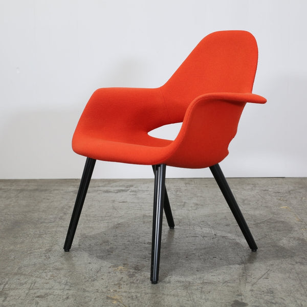Vitra Organic Chair by Charles Eames & Eero Saarinen @ REHAUS
