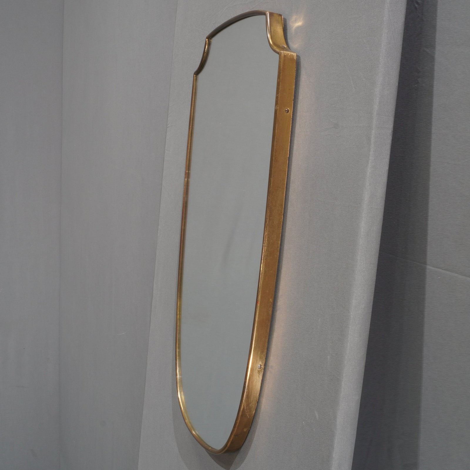 1950s Italian Shield Shape Wall Mirror - REHAUS - Unknown