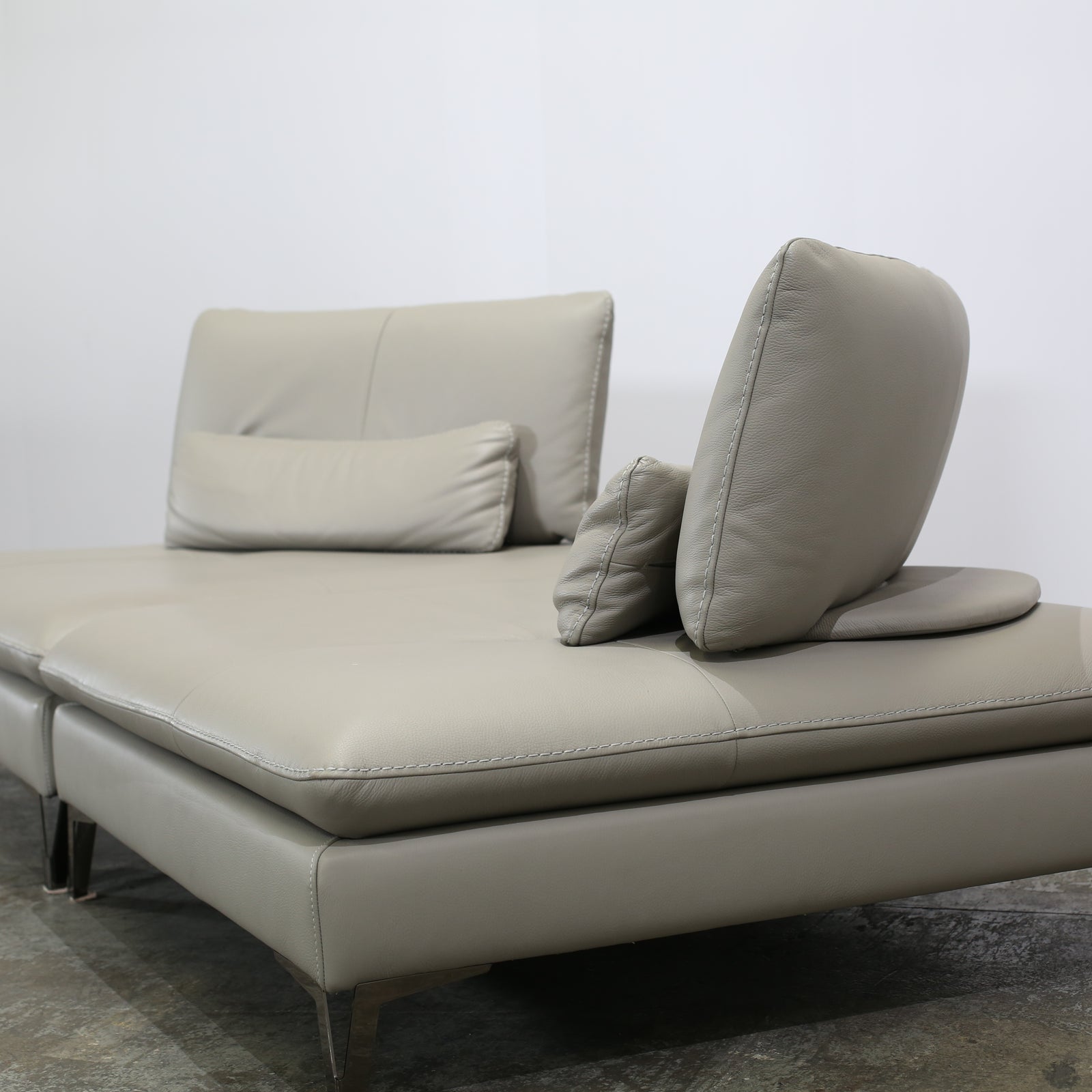 Roche Bobois Scenario Leather Living Room Set by Sacha Lakic