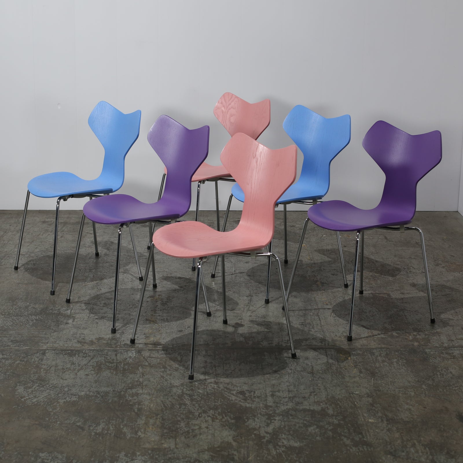 Fritz Hansen Grand Prix Chairs by Arne Jacobsen, Set of Six
