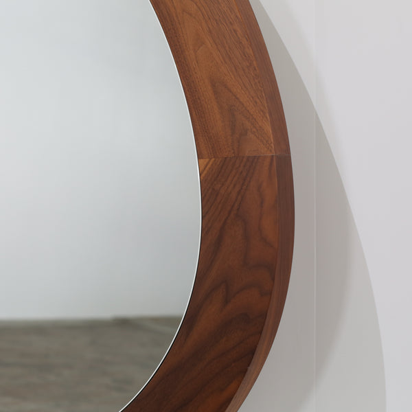 Porada Giolo Mirror by Emanuela Garbin & Mario Dell’Orto