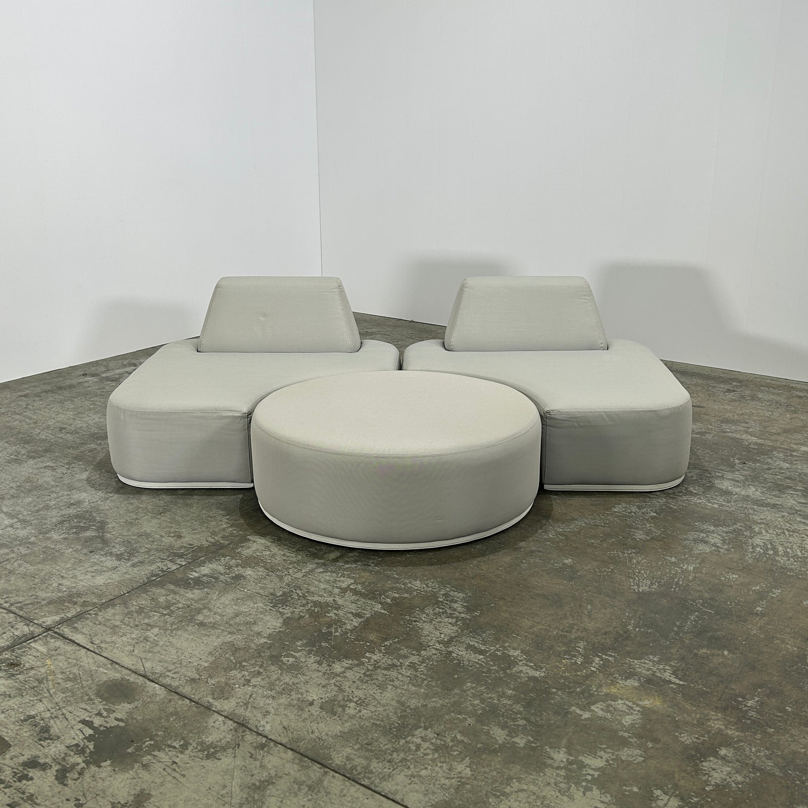 Manutti Moon Island Patio Set by Gerd Couckhuyt