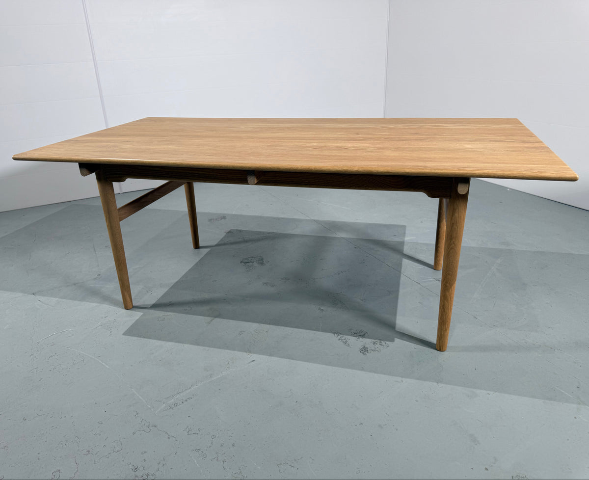 Carl Hansen & Son CH327 Dining Table by Hans Wegner