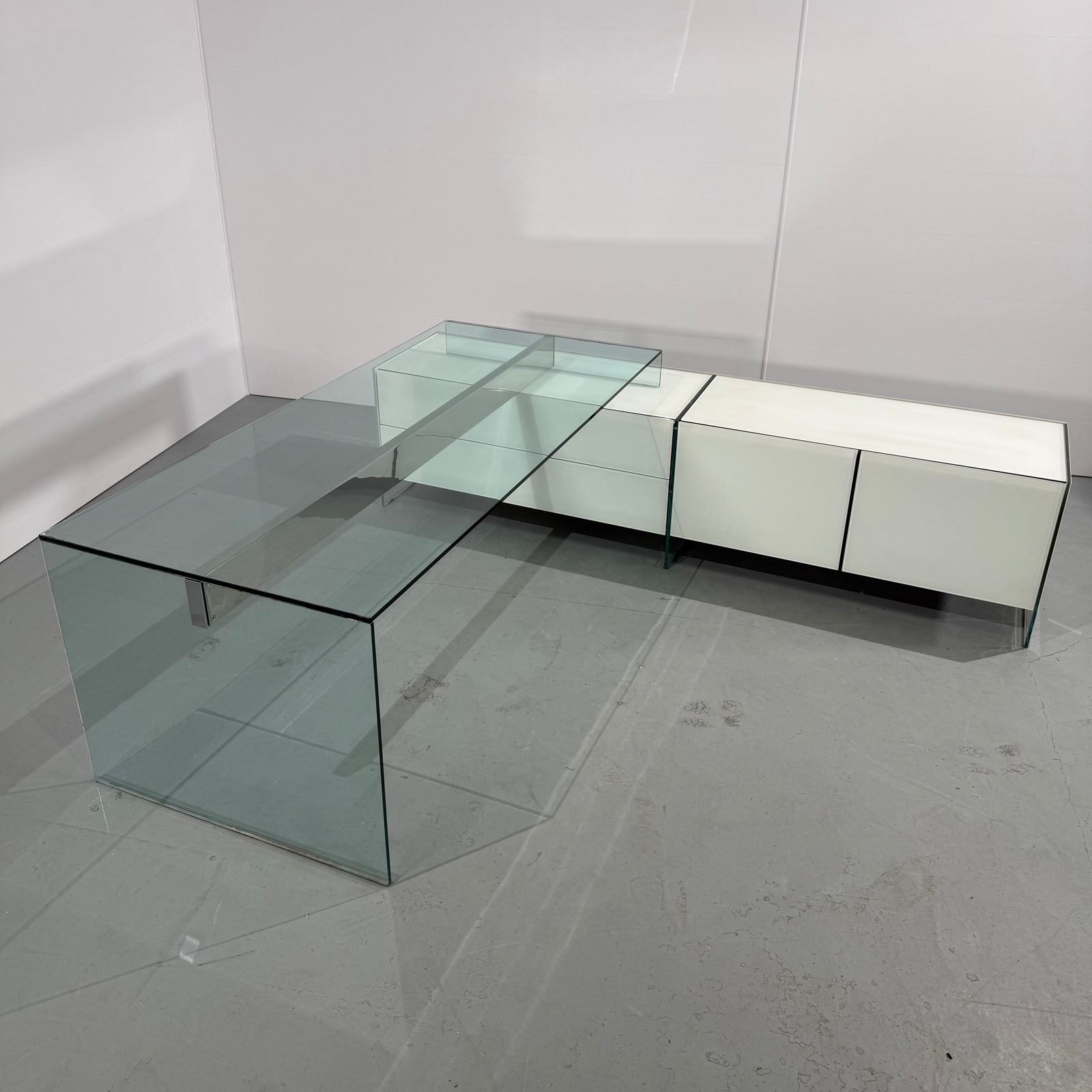 Gallotti & Radice Air Desk Unit