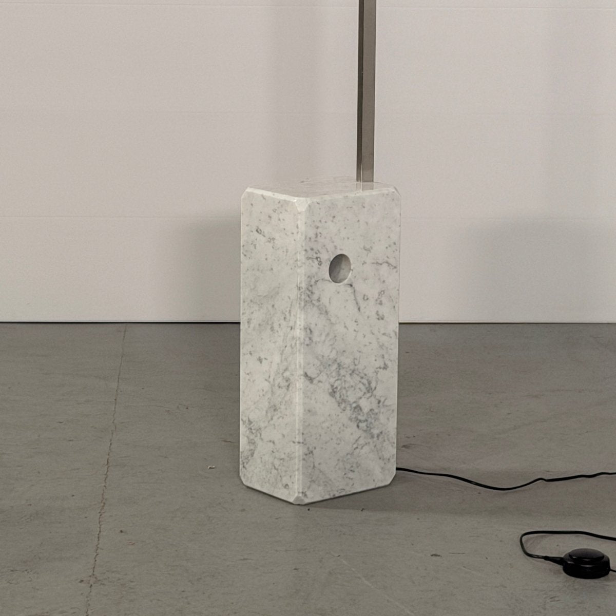 Arco Floor Lamp by Flos @ REHAUS
