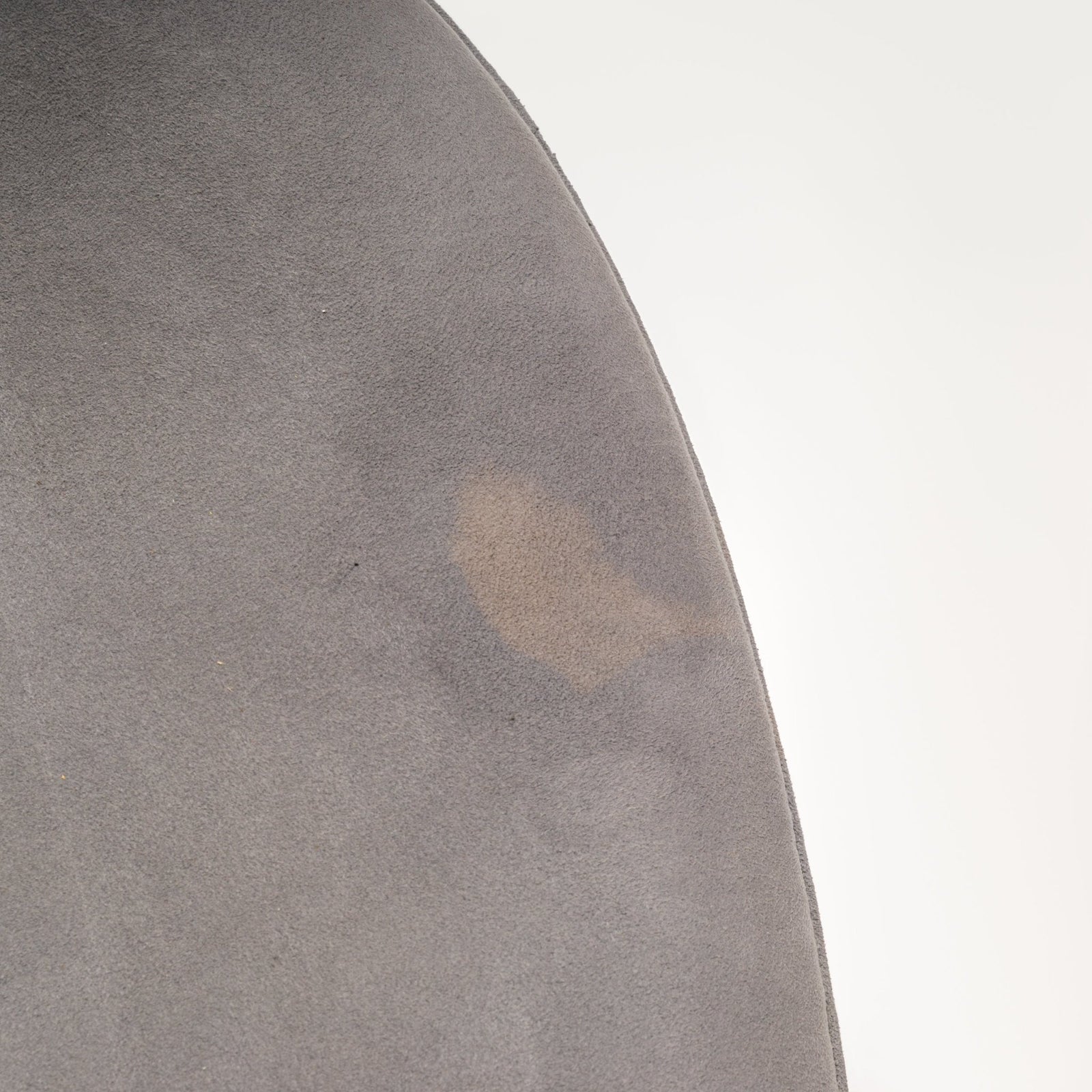 Arne Jacobsen for Fritz Hansen Grey Suede Egg Chair & Footstool @ REHAUS