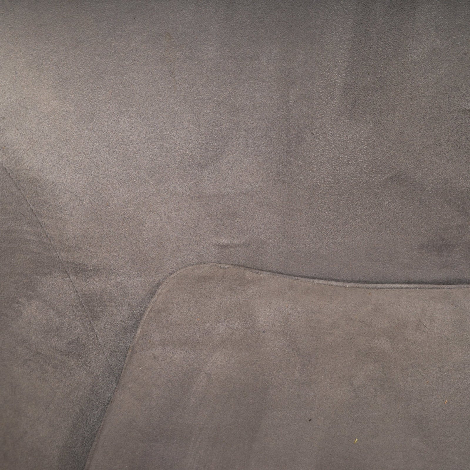 Arne Jacobsen for Fritz Hansen Grey Suede Egg Chair & Footstool @ REHAUS