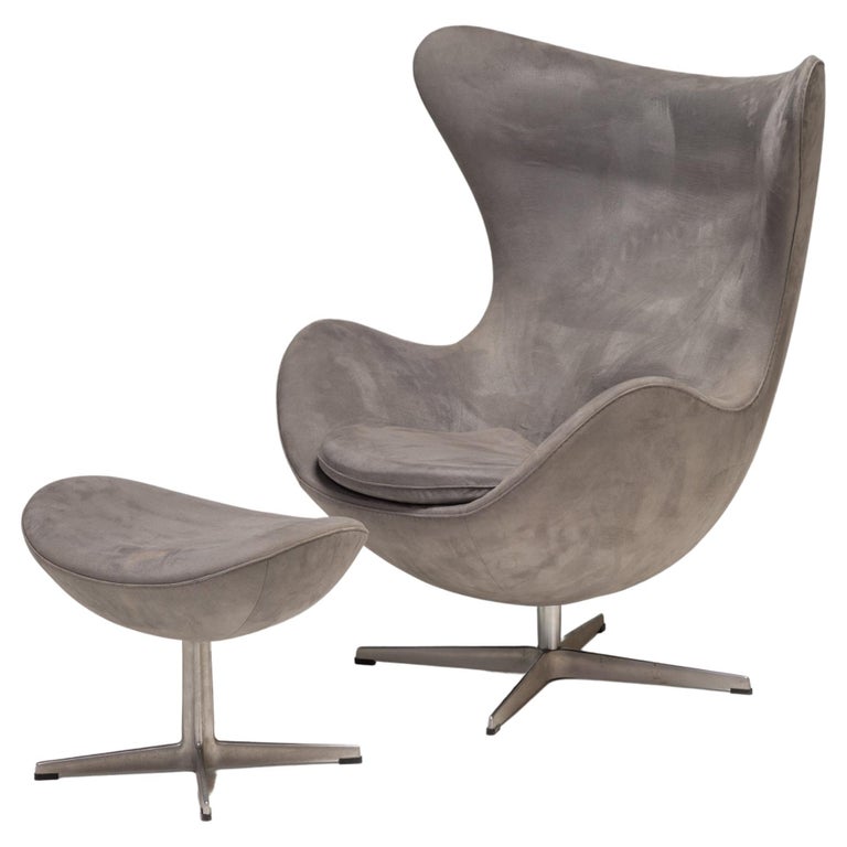 Arne Jacobsen for Fritz Hansen Grey Suede Egg Chair & Footstool @ REHAUS