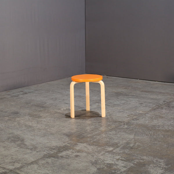 Artek 60 Stool by Alvar Aalto @ REHAUS