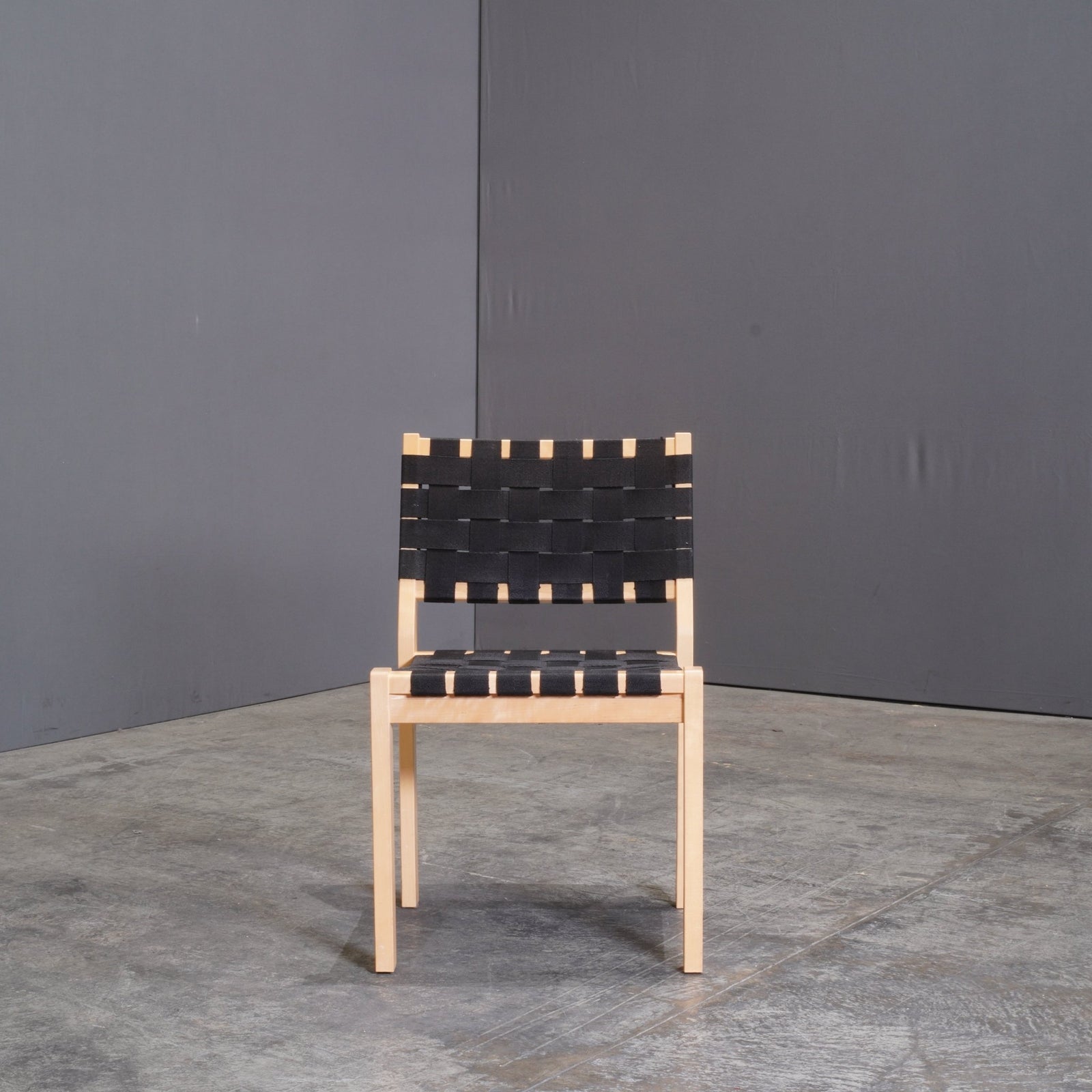 Artek 611 Woven Chair by Alvar Aalto - REHAUS - Artek