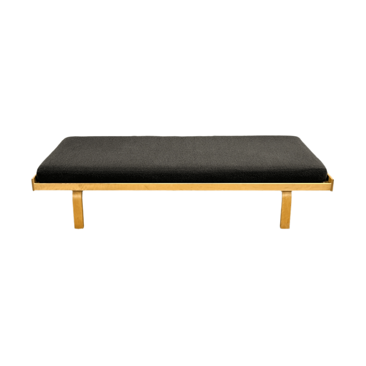 Artek Daybed 710 by Alvar Aalto @ REHAUS