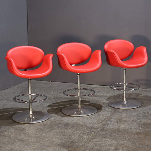 Artifort Little Tulip High Stool by Pierre Paulin @ REHAUS